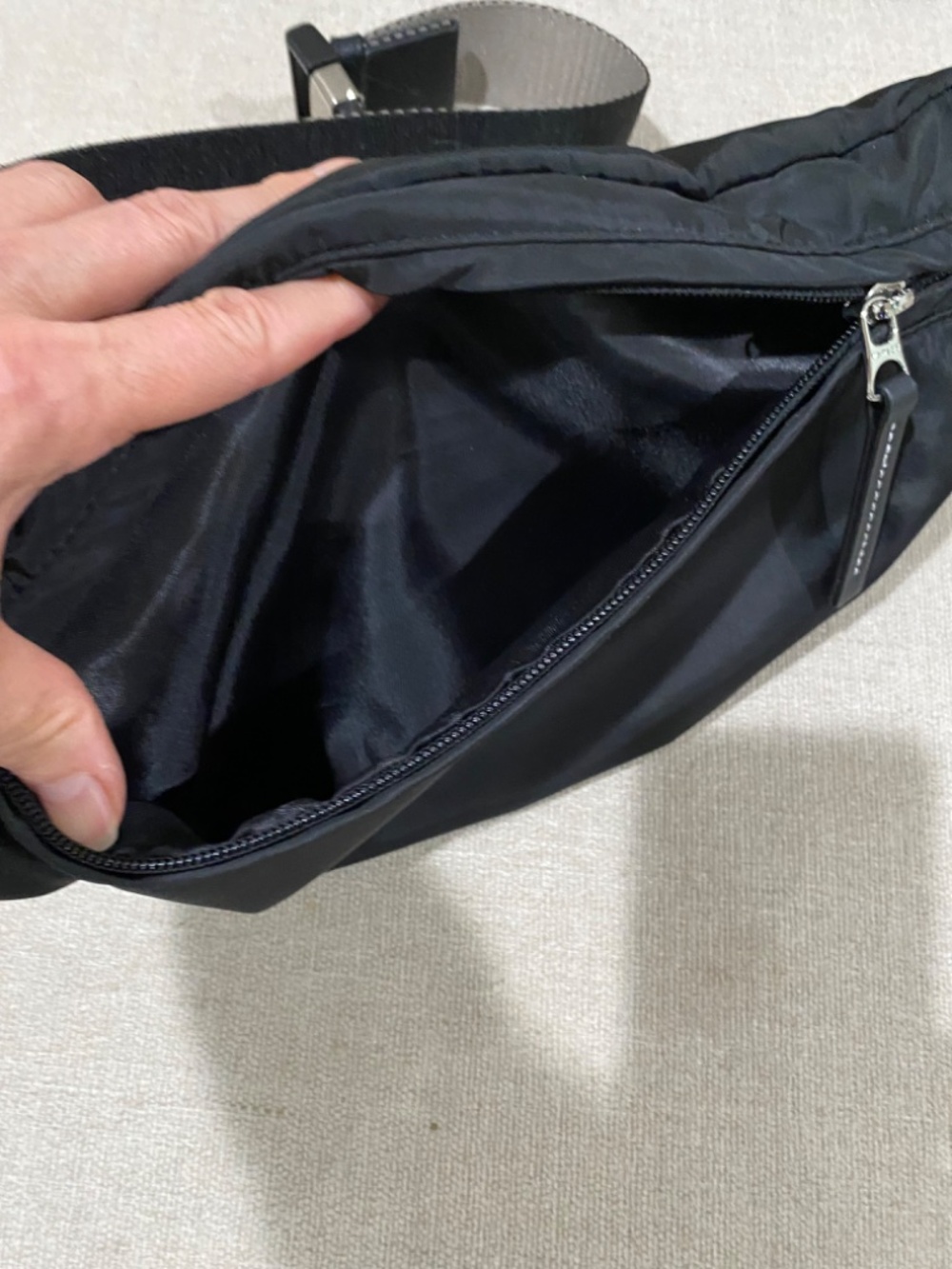 Varley belt bag - Picture 10 of 11